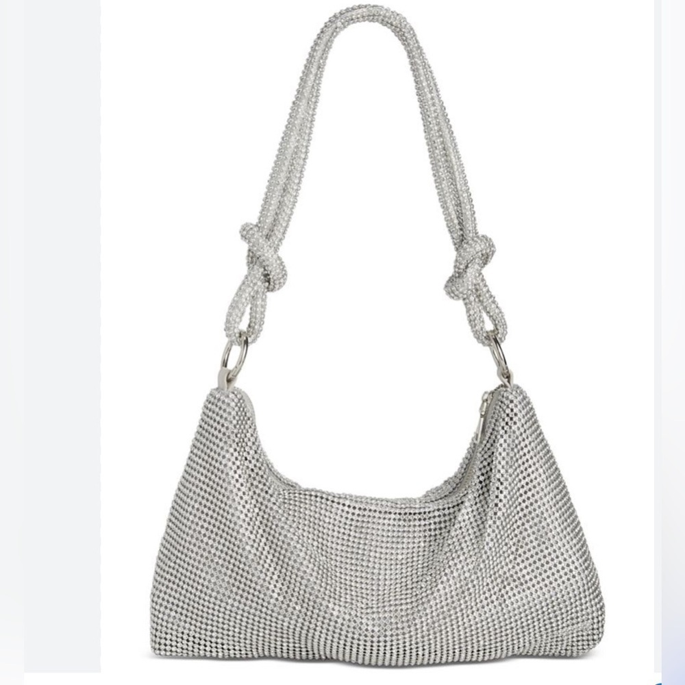 Knotted Soft Shoulder